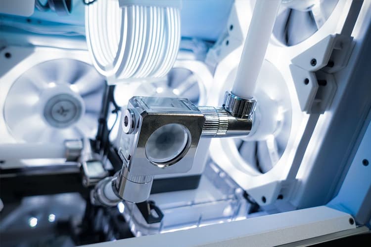 HYTE-artline-white-Y70TI